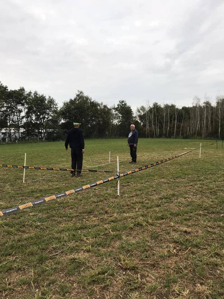 provisorische Zäune gesetzt